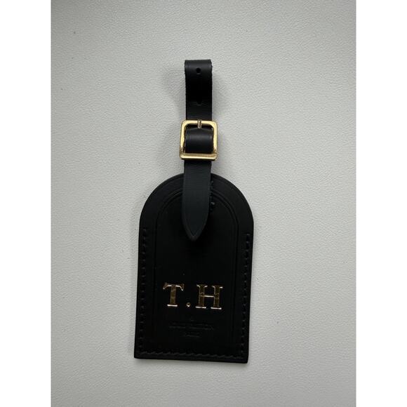 Louis Vuitton Name Tag w/ T H Initials Goldtone Black Large Black - Picture 7 of 15